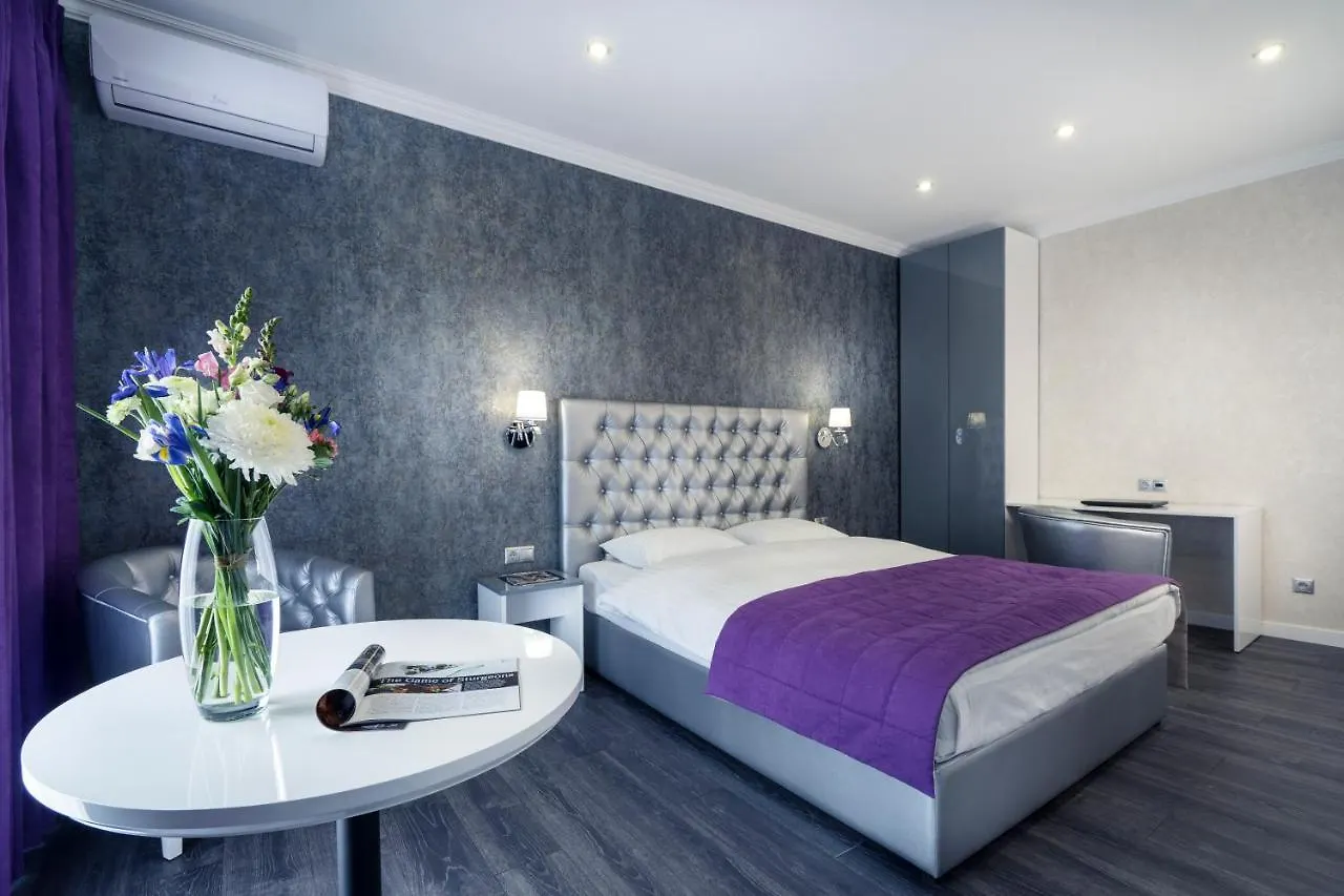 Status Apartments Κίεβο